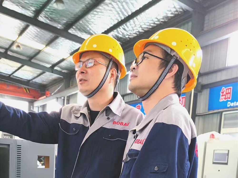 模溫機,冷水機技術(shù)指導